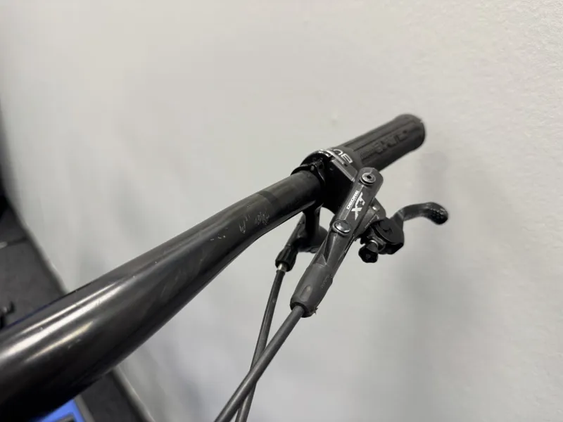 2nd Hand Trek Remedy 9.8 27.5 19.5 Mountain Bike 2019 Matte Gravel-5