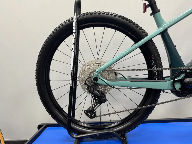 2nd Hand Trek Powerfly 5 625Wh Small Electric Bike 2023 Sage Green-3