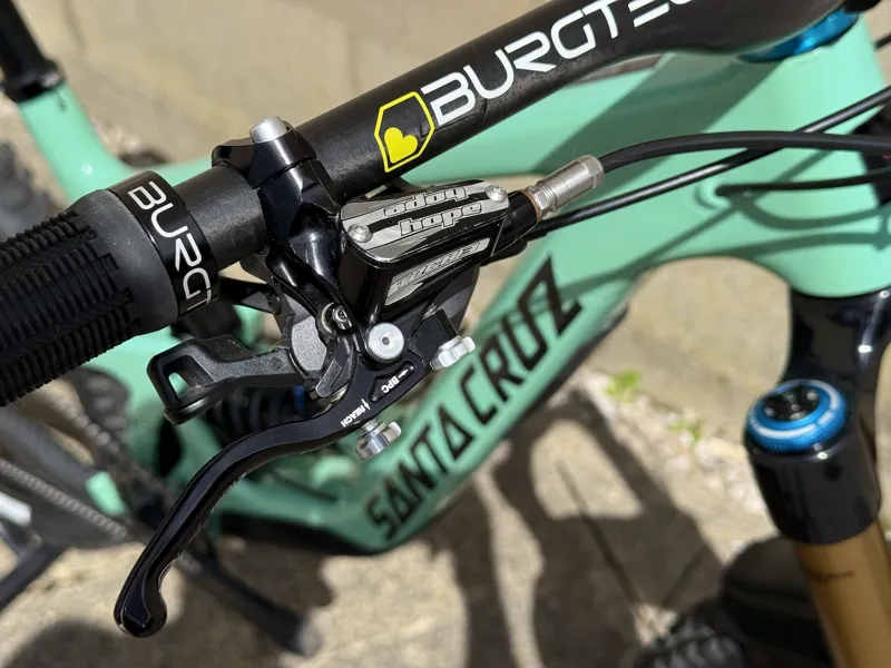 2nd Hand Santa Cruz Megatower CC Custom Medium Mountain Bike 2020 Mint Green-3