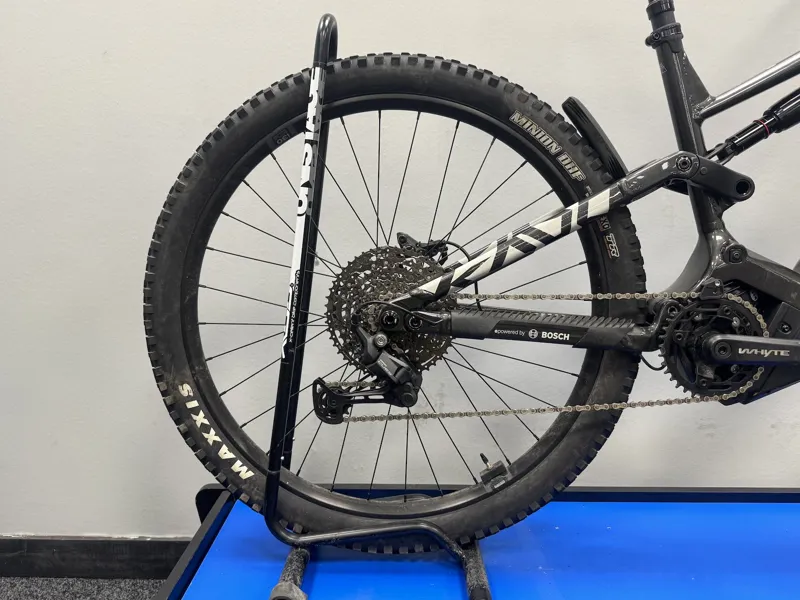 Ex Demo Whyte Kado S Large Electric Bike 2025 Gloss Dark Silver-3