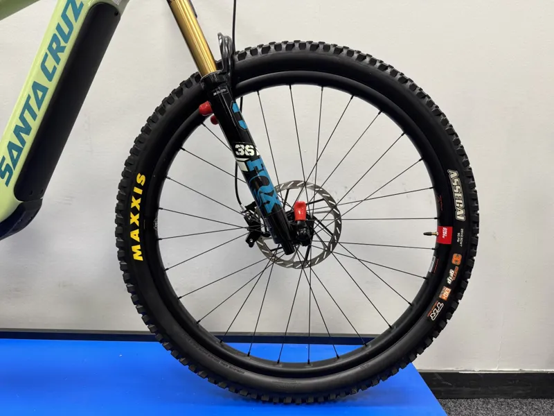 2nd Hand Santa Cruz Heckler CC X01 AXS RSV 29in Large Electric Bike 2023 Green-1