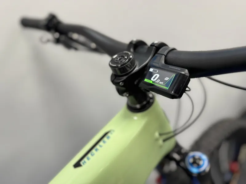 2nd Hand Santa Cruz Heckler CC X01 AXS RSV 29in Large Electric Bike 2023 Green-4