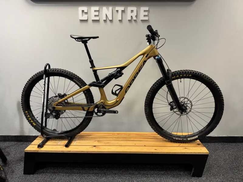 Ex Demo Orbea Rallon M20 Large Mountain Bike 2022 Golden Sand/Black-1