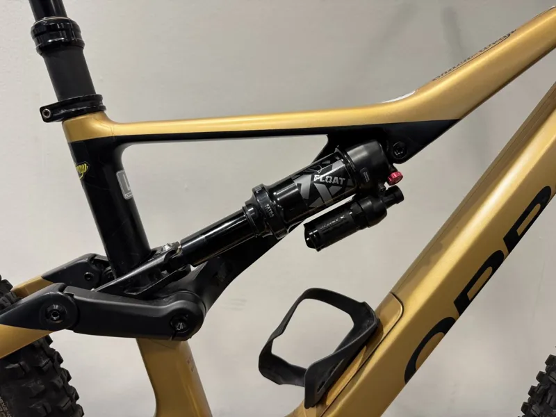 Ex Demo Orbea Rallon M20 Large Mountain Bike 2022 Golden Sand/Black-3