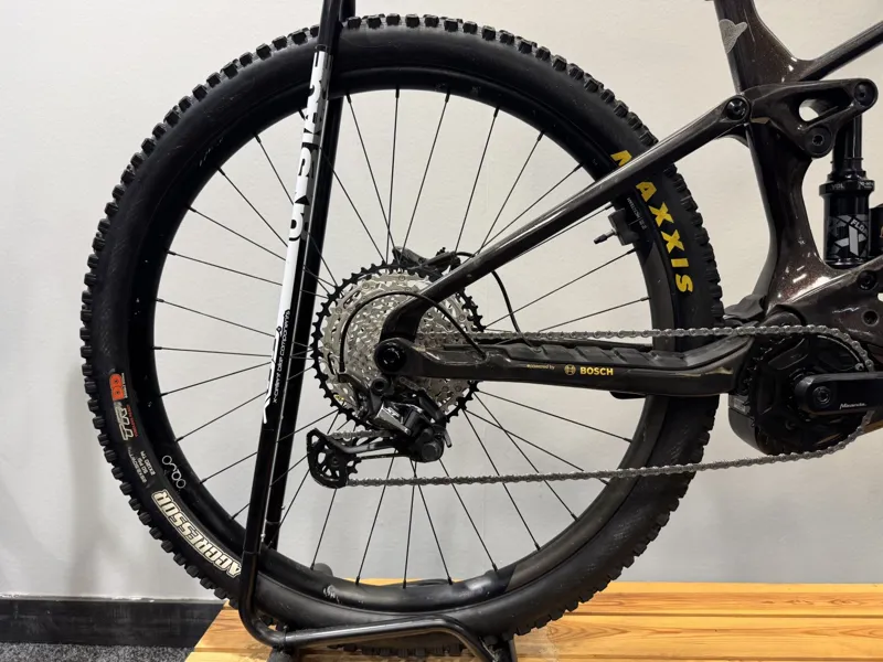 Ex Demo Orbea Wild M10 XL Electric Bike 2023 Cosmic Carbon View-4