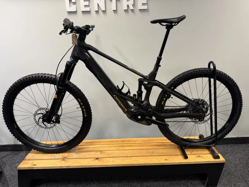 Ex Demo Orbea Wild M10 XL Electric Bike 2023 Cosmic Carbon View