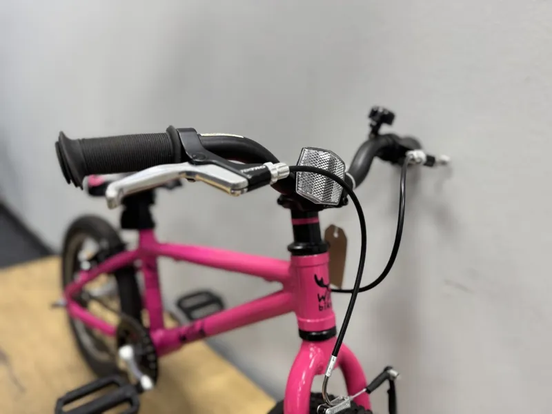 2nd Hand Wild 14 Kids Bike Pink-2