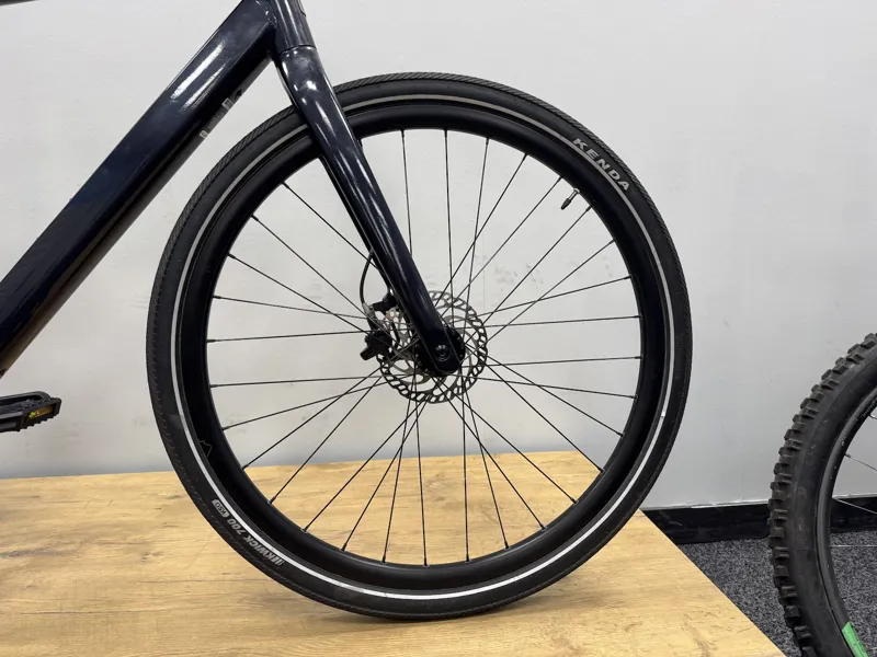 2nd Hand Orbea Vibe H30 Large Electric Bike Night Black-2