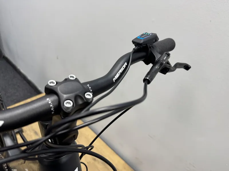 Ex Demo Cube Touring Hybrid One 500 Easy Entry XS  Electric Bike 2024 Grey/White-5