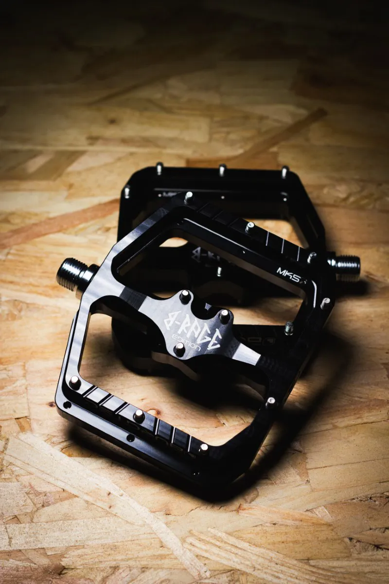 Burgtec Penthouse Flat MK5 B-Rage Edition Pedals Burgtec Black-1