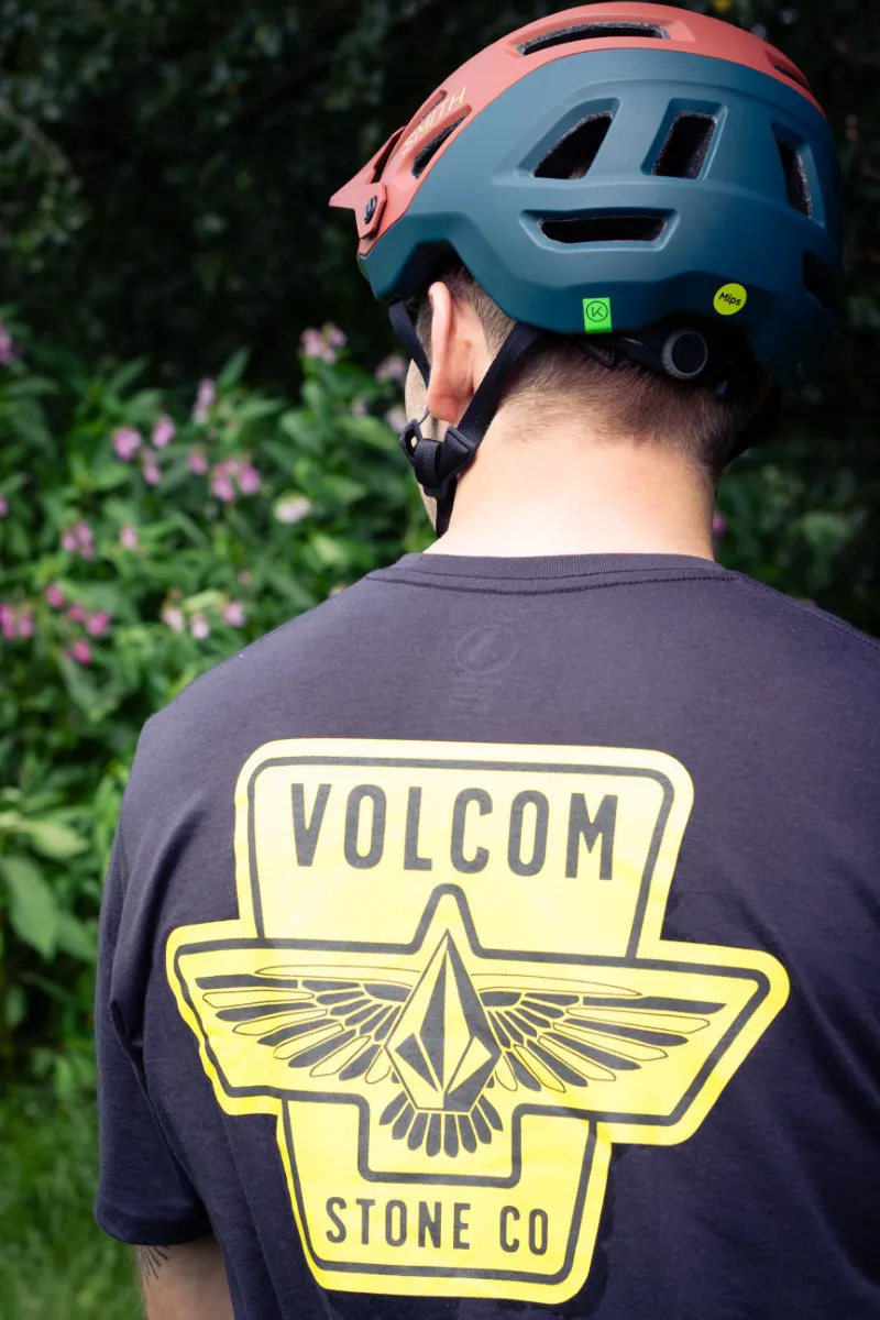Volcom Wing IT Short Sleeve Tee Shirt Washed Black Heather-3