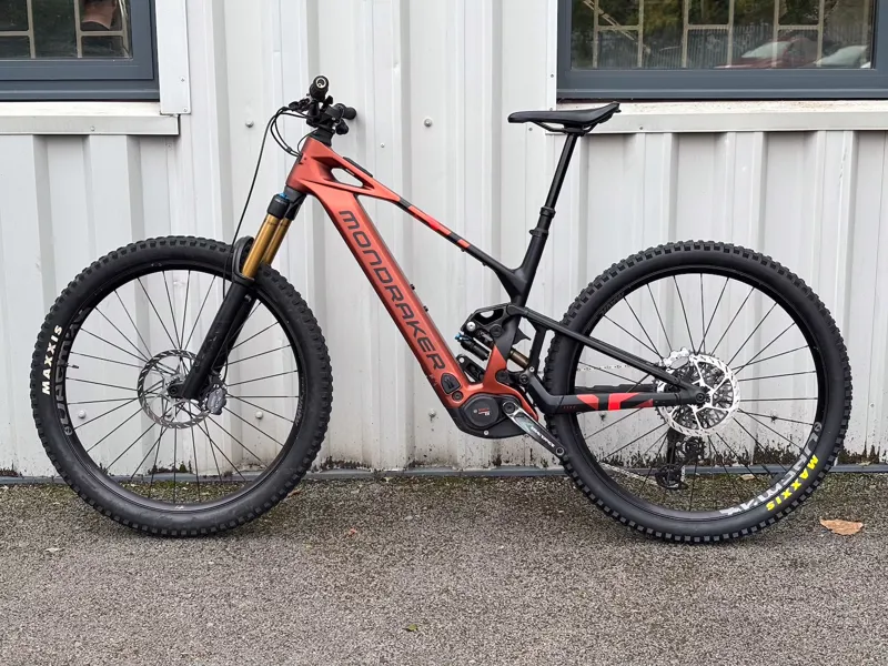 EX DEMO Mondraker Crafty Carbon RR M/L Electric Bike 2025 Earth Red-6