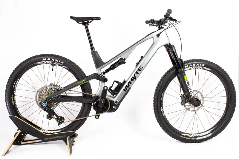 Ex Demo Whyte E-Lyte 150 RSX Electric Bike 2024 Gloss Silver/Matt