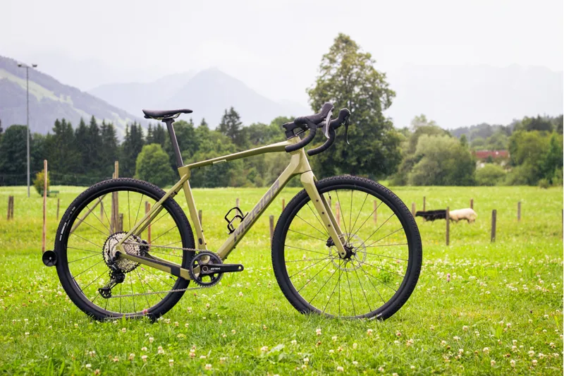 Merida Silex 7000 Gravel Bike 2026 Low Key Green/Gunmetal Grey-8