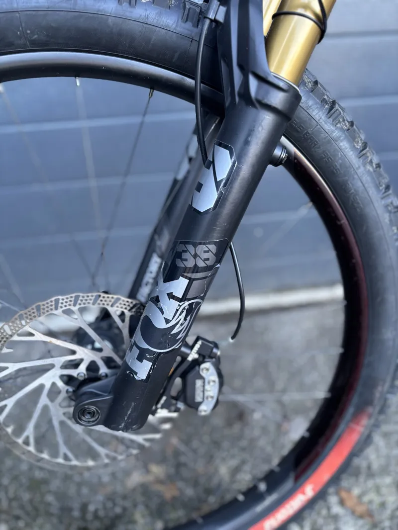 Ex Demo Orbea Wild M-LTD Large Electric Bike 2025 Custom Red-2