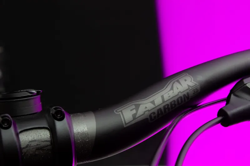 Renthal Fatbar 35 V3 Carbon 780mmx30mm Black-5