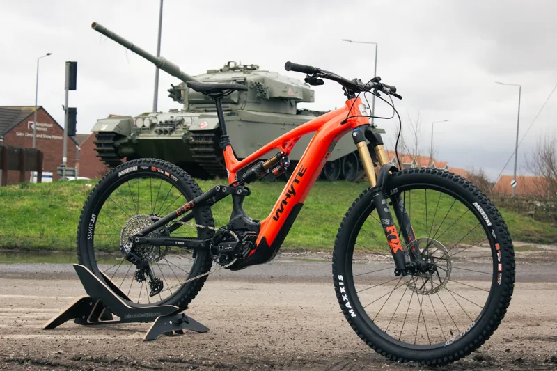 Whyte E-180 RSX Electric Bike 2025 Gloss Orange/Matt Black-1