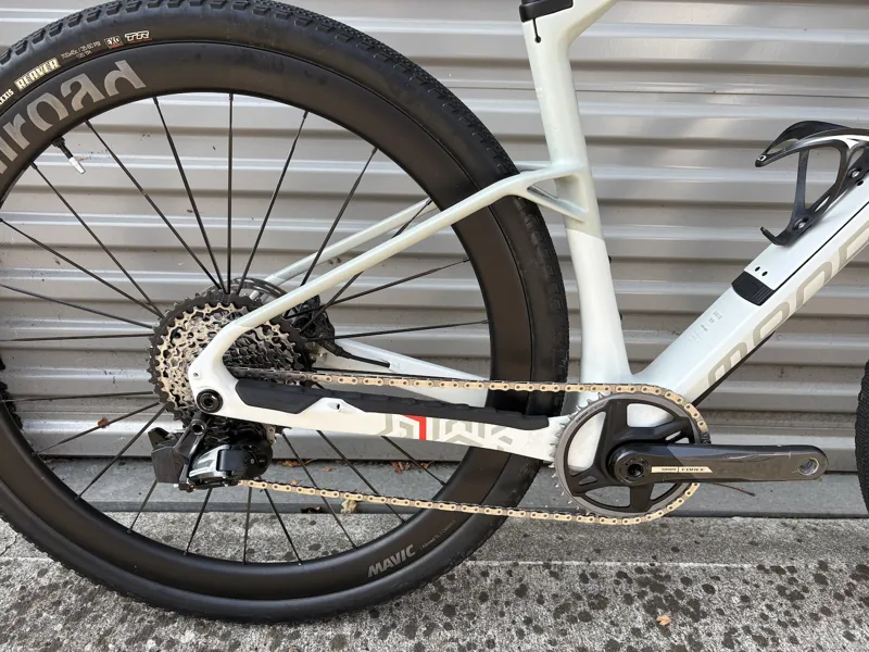 EX DEMO Mondraker Arid Carbon RR Medium Gravel Bike 2025 Bunker Grey-1