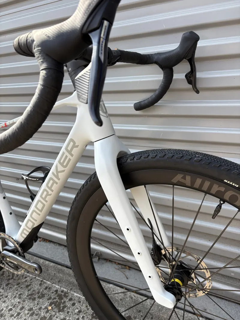 EX DEMO Mondraker Arid Carbon RR Medium Gravel Bike 2025 Bunker Grey-2