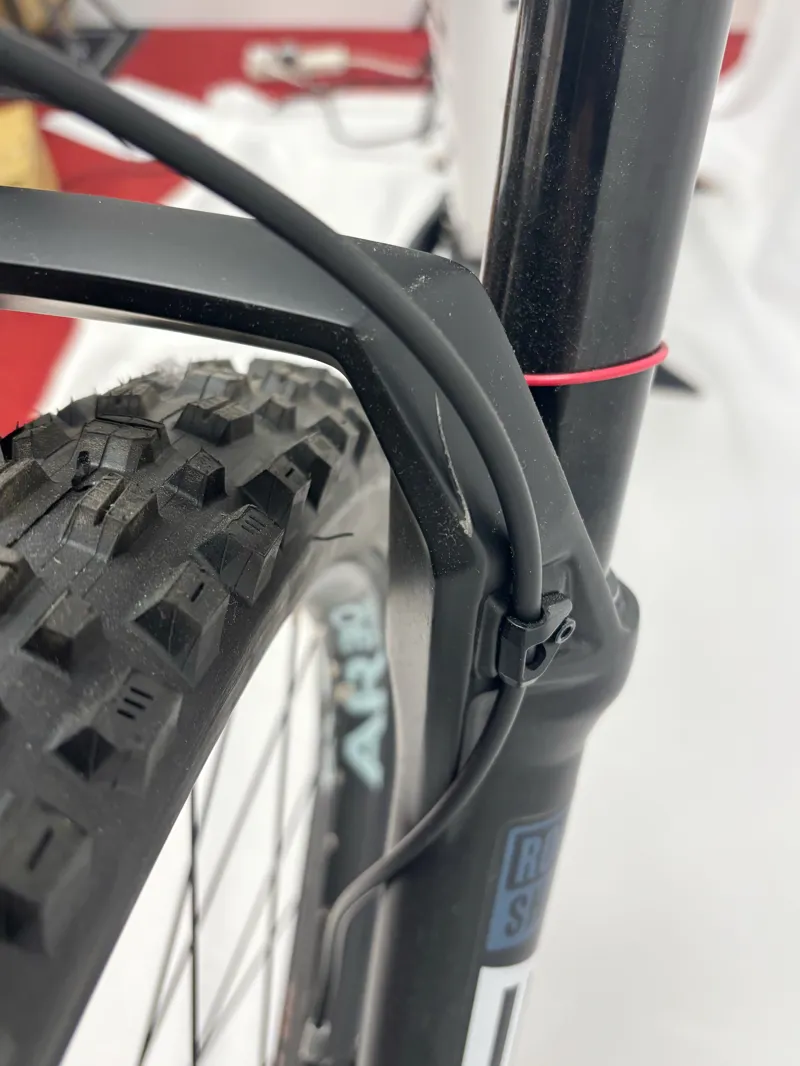 Ex Display Whyte G180 RS Large Mountain Bike 2025 White/Blue-1