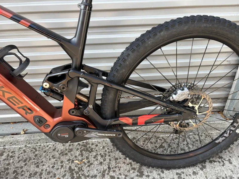 EX DEMO Mondraker Crafty Carbon RR Large Electric Bike 2025 Earth Red-5