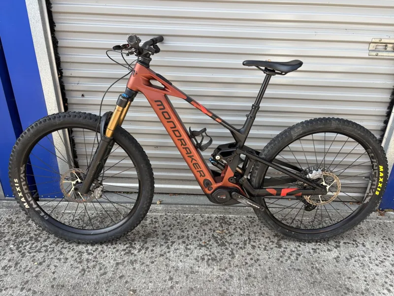 EX DEMO Mondraker Crafty Carbon RR Medium Electric Bike 2025 Earth Red-4