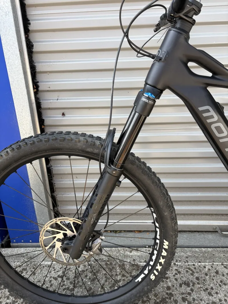 EX DEMO Mondraker Sly RR Large Electric Bike 2025 Grey/Black/Yellow-6