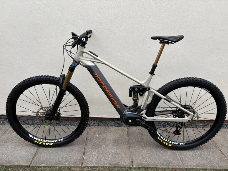 EX DEMO Mondraker Crafty RR Large Electric Bike 2023 Desert Grey-3