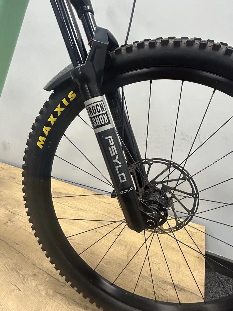 2nd Hand Specialized Levo Alloy S4 Electric Bike 2022 Oasis/Black-1