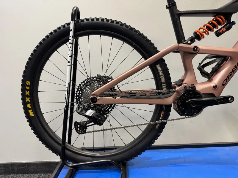 Ex Demo Orbea Rise LT M-Team 630Wh XL Electric Bike 2025 Rose-2