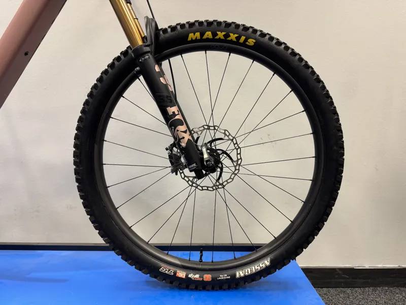 Ex Demo Orbea Rise LT M-Team 630Wh XL Electric Bike 2025 Rose-3