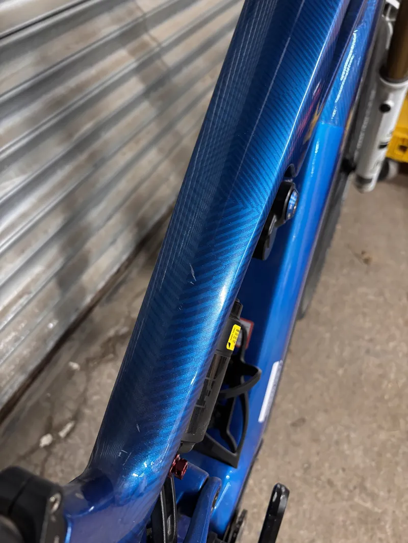 Ex Demo Cube Stereo Hybrid 177 HPC AT 800 Large Electric Bike Actionteam-2