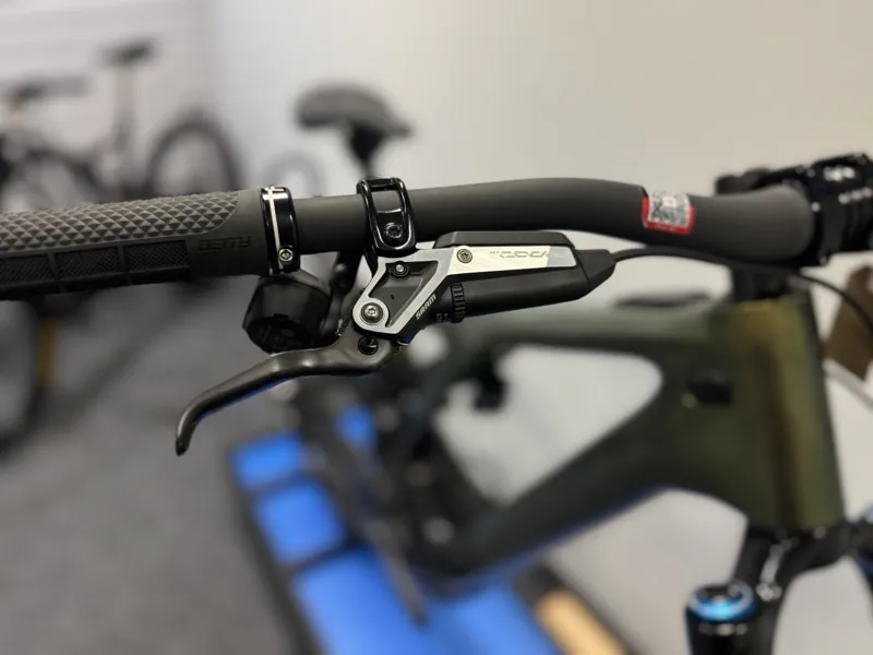 EX DISPLAY Specialized Levo S-Works Carbon S5 Electric Bike 2023 Gloss Gold Pearl/Carbon/Gold Pearl-5