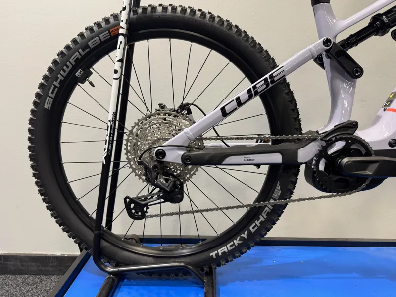 Ex Display Cube Stereo Hybrid One77 HPC SLX Medium Electric Bike 2025 Cyclamen/Black-2