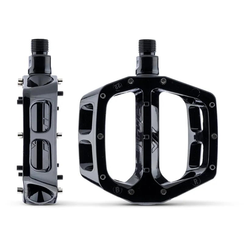 DMR V8 Classic MTB Flat Pedal Dual Bush in Black-1