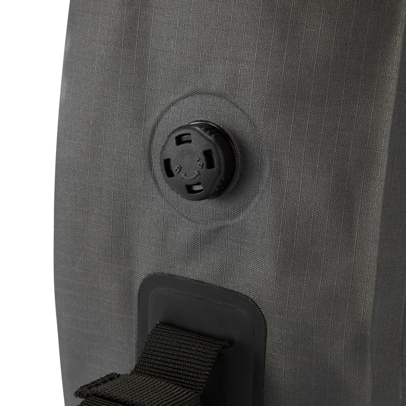 Altura Thunderstorm Adventure Pannier Charcoal 15L-4