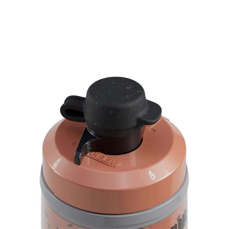 CamelBak Podium Dirt Series Chill Insulated Bottle 600ml Sierra Red-1