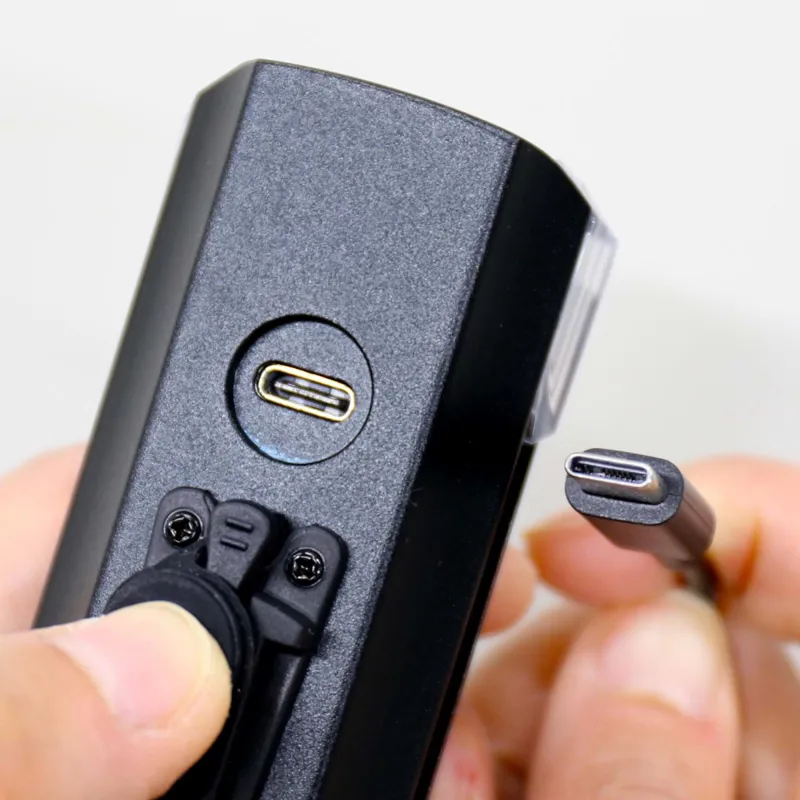 Cateye Ampp 2200 Front Bike Light Black-2