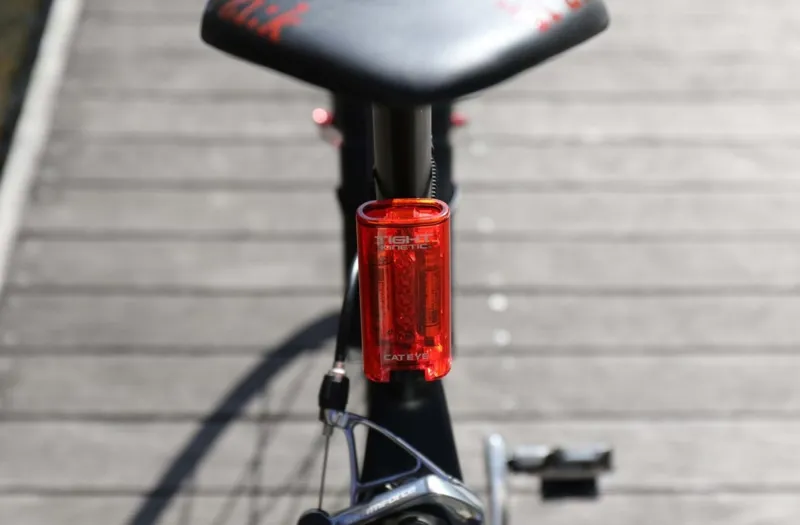 Cateye Tight Kinetic Rear Light-6