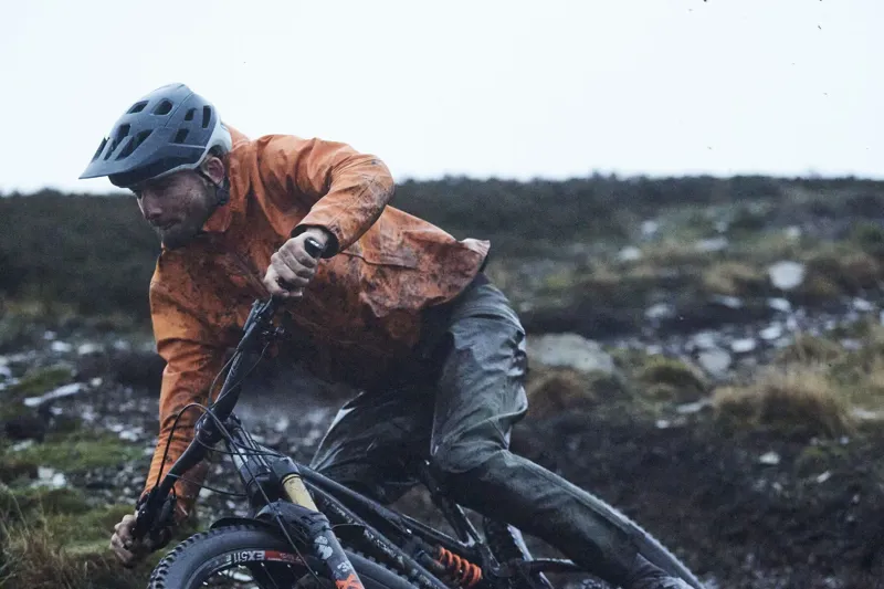 Madison DTE 3-Layer Waterproof Jacket Black-2