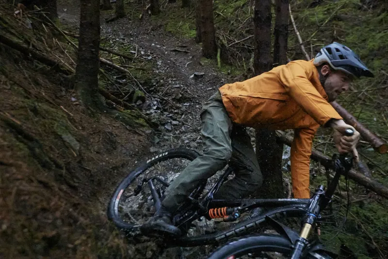 Madison DTE 3 Layer Waterproof Jacket Midnight Green-3