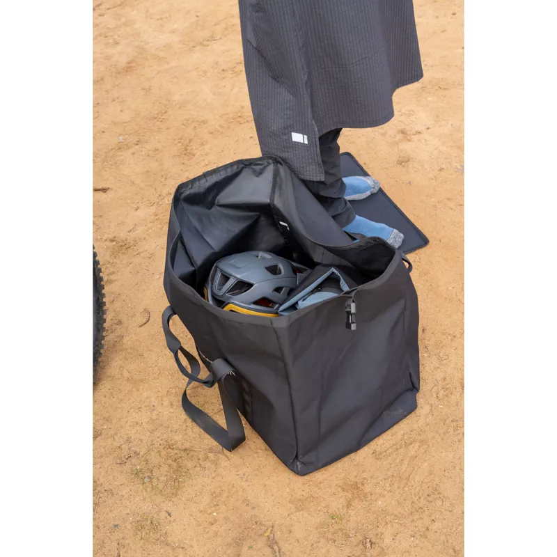 Madison DTE Dirty Secret Kit Bag - 60 Litre-3