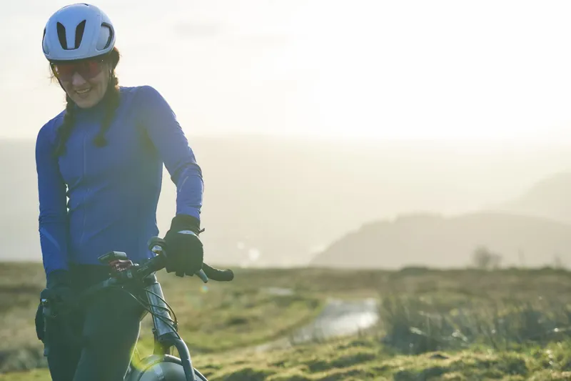 Madison DTE Women's Isoler Thermal Long Sleeve Jacket Midnight Green-4