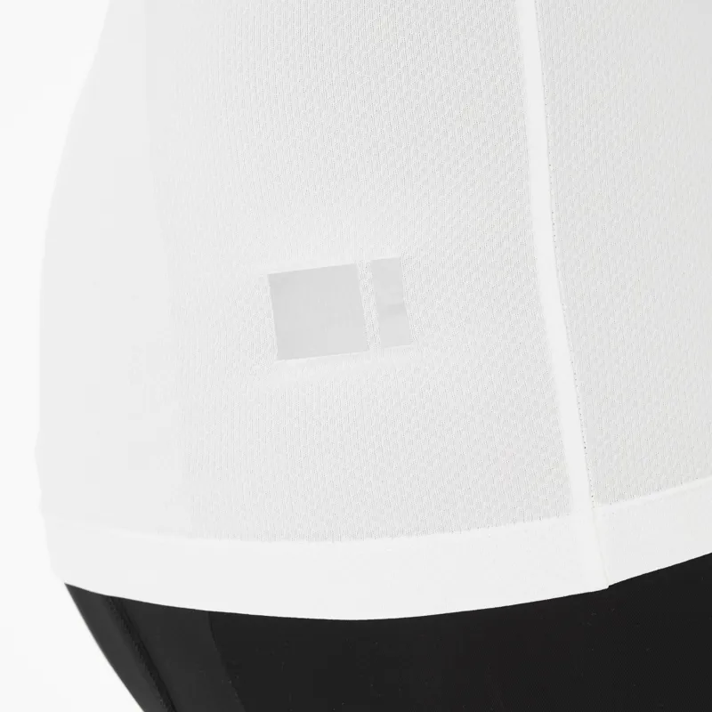 Madison Flux Isoler Mesh Sleeveless Base-layer White-2