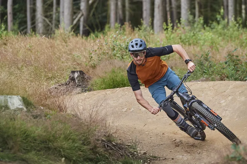 Madison Flux Men's Short Sleeve Trail Jersey Magnesium Grey-2