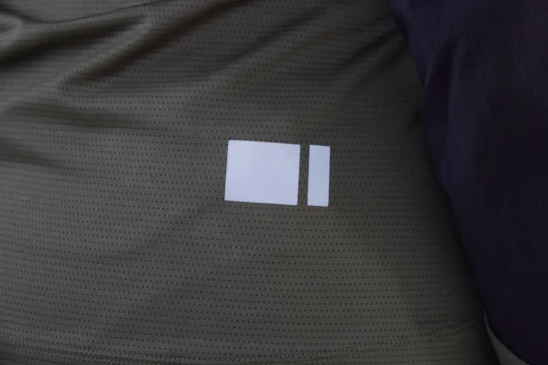 Madison Flux Women's Long Sleeve Trail Jersey Black-6