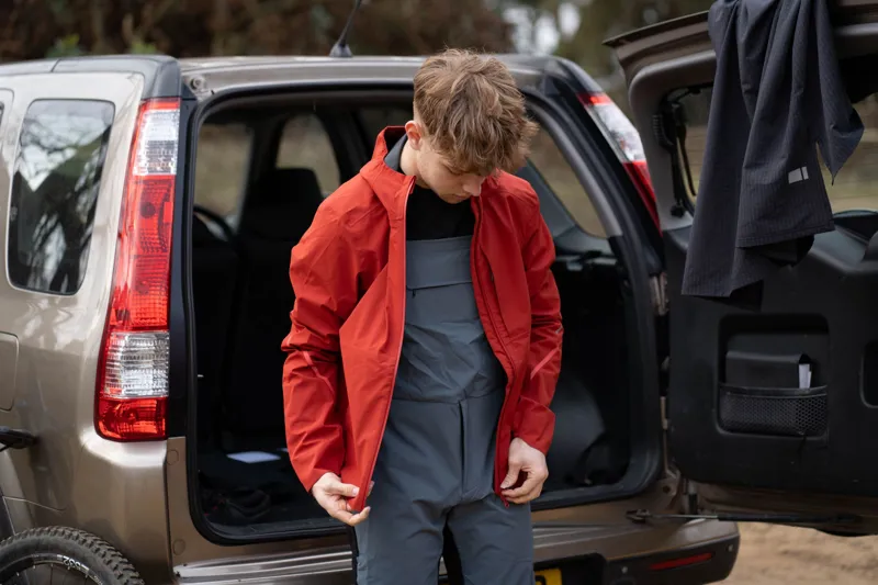 Madison Roam Men's 2-layer Waterproof Jacket Mineral Red-2