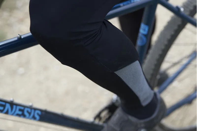 Madison Roam DWR Cargo Bib Tights with Pad Black-7