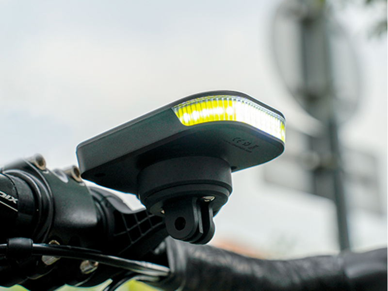 Ravemen FR300 PRO USB Rechargeable Out-Front Front Light with Aluminium Mounting Tab 300 Lumens Compatible with Garmin-1