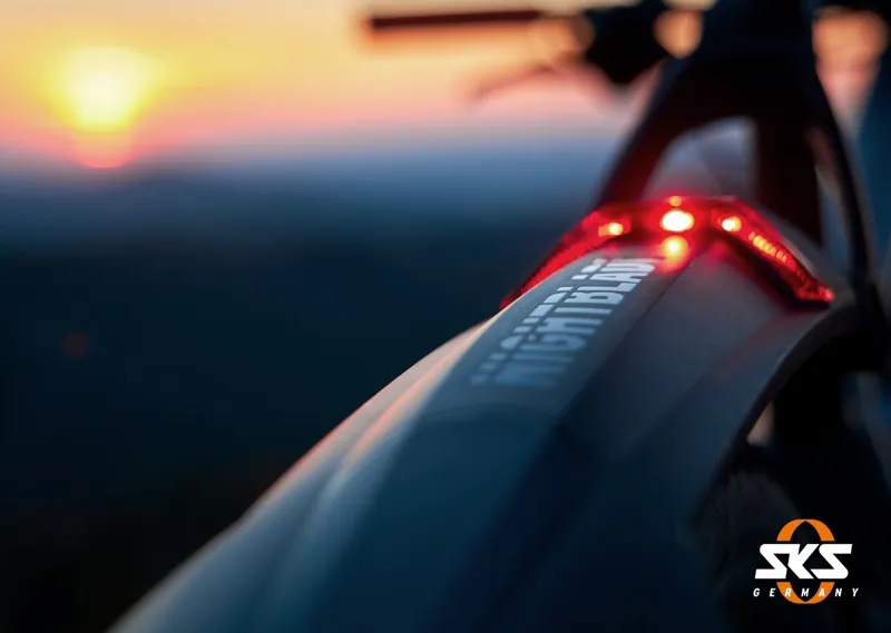 SKS Nightblade Mudguard With Integrated Light -3
